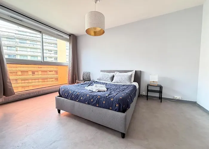 4 Persones Secteur Galaxie * Clermont-Ferrand